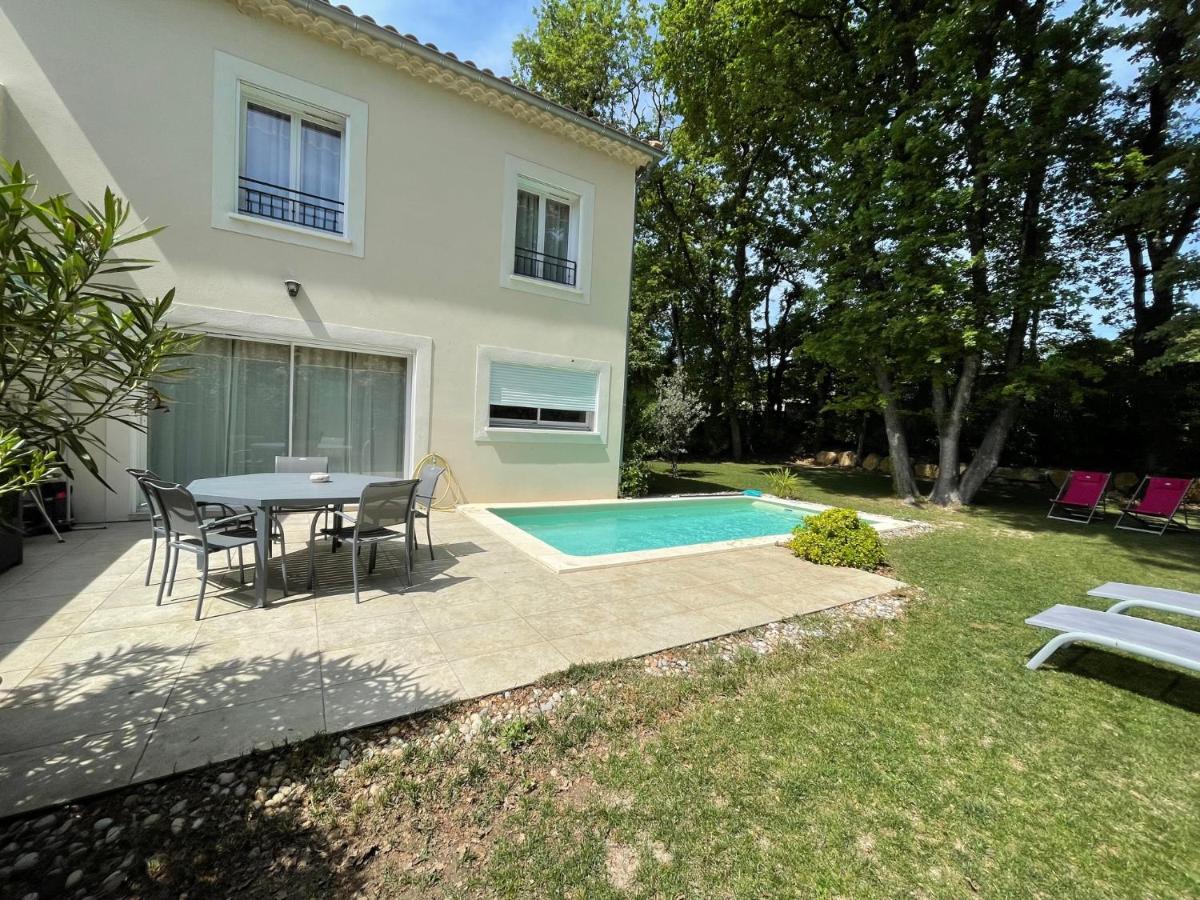 Les Jardins Du Castelas - Piscines, Jardins Et Spas Privatifs 尤尚 外观 照片