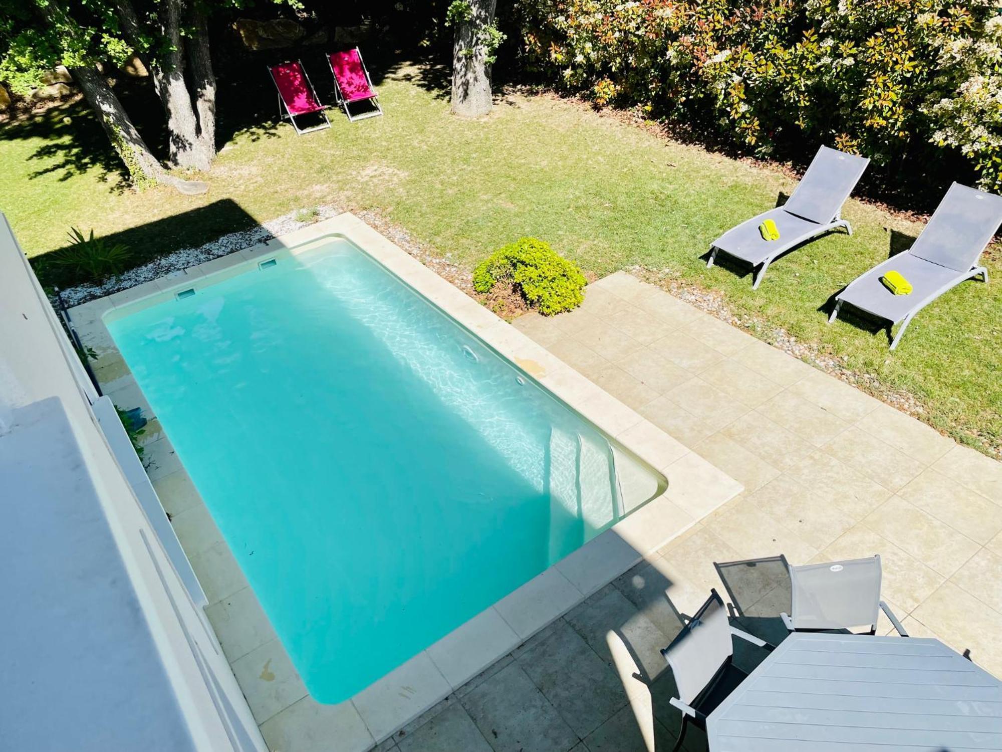 Les Jardins Du Castelas - Piscines, Jardins Et Spas Privatifs 尤尚 客房 照片