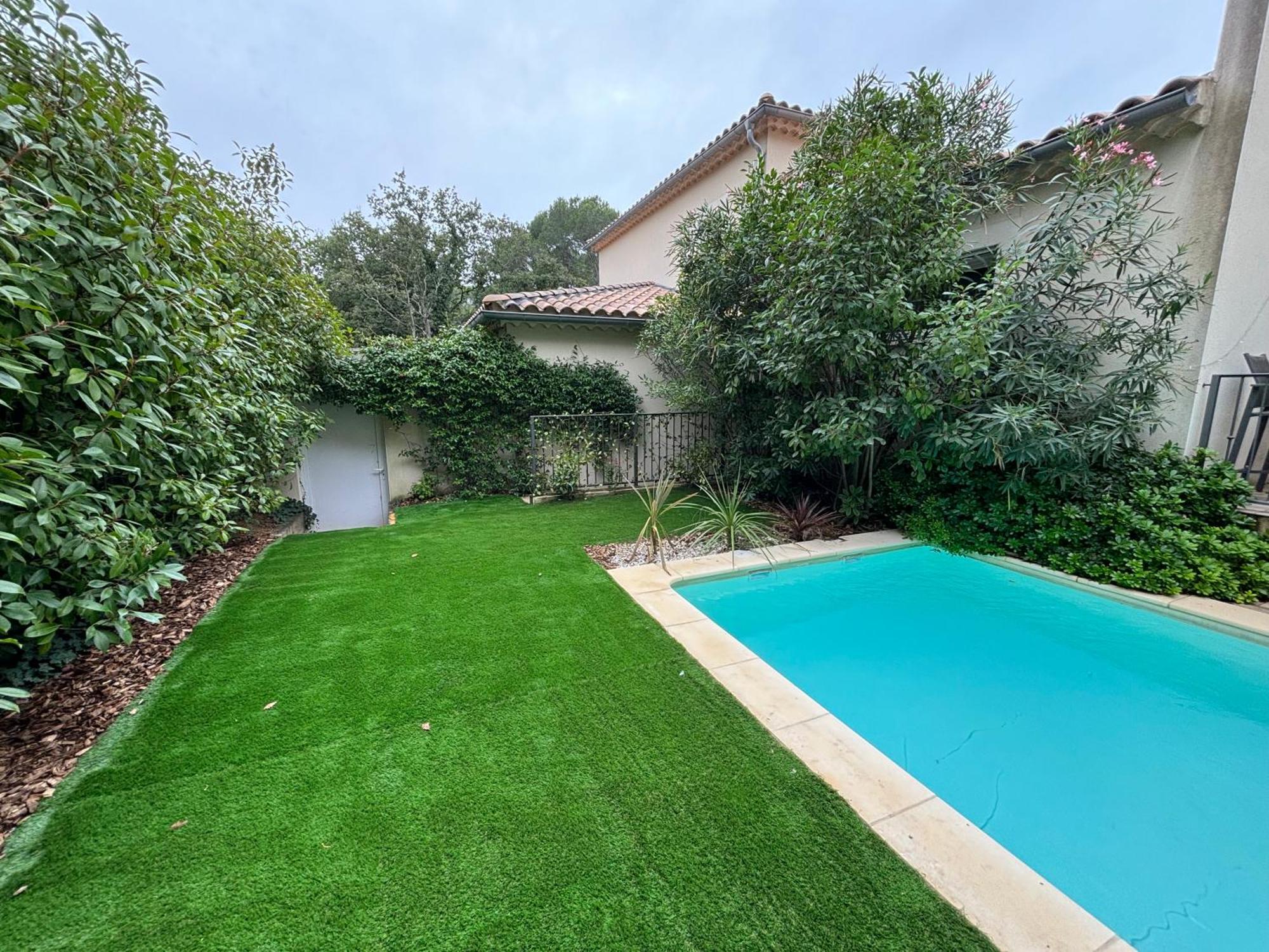 Les Jardins Du Castelas - Piscines, Jardins Et Spas Privatifs 尤尚 外观 照片