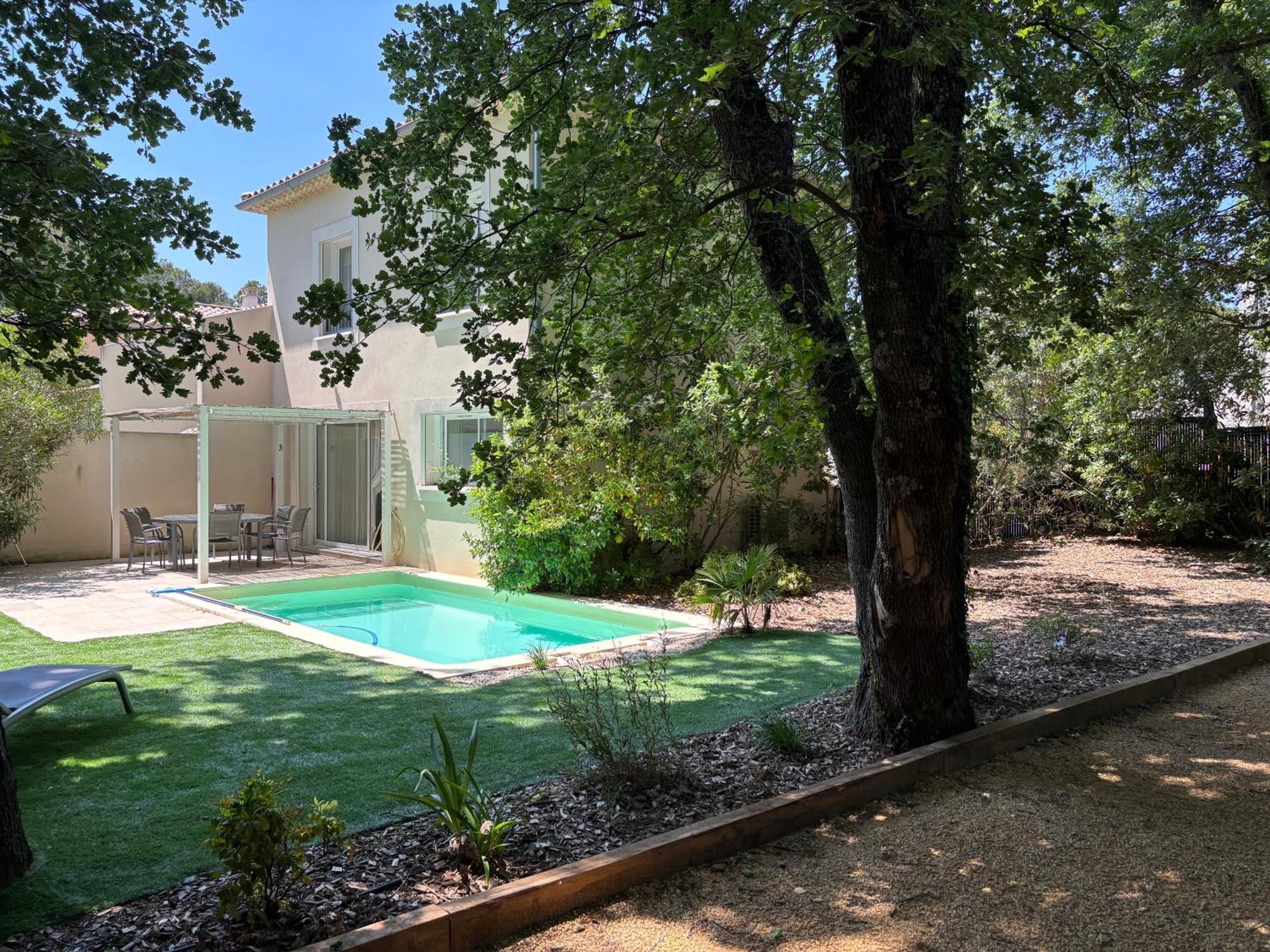 Les Jardins Du Castelas - Piscines, Jardins Et Spas Privatifs 尤尚 外观 照片