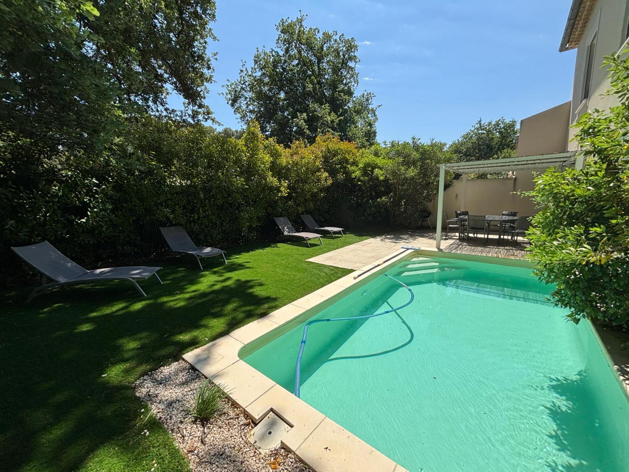 Les Jardins Du Castelas - Piscines, Jardins Et Spas Privatifs 尤尚 外观 照片